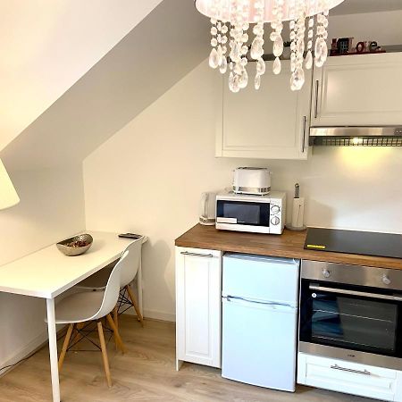 London Studio Self Contained, Newly Furbished Zewnętrze zdjęcie