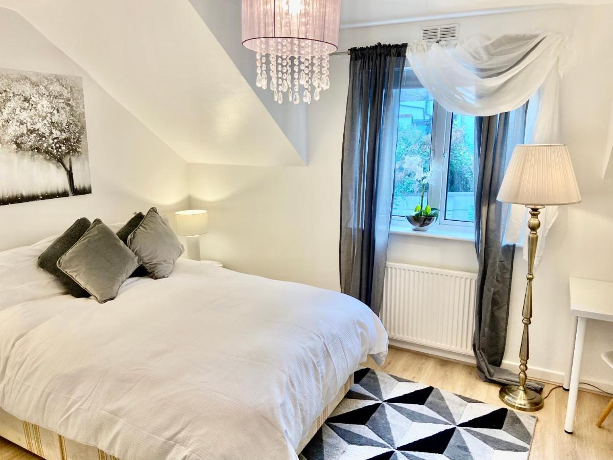 London Studio Self Contained, Newly Furbished Zewnętrze zdjęcie